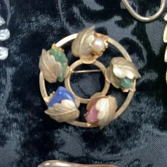 Vintage antique pins. 11 total. - Picture 3 of 7